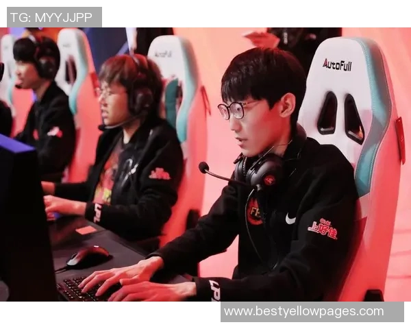 CSGO战术解析:深入探讨FPX的包夹策略与执行技巧 CSGO战术解析:深入探讨FPX的包夹策略与执行技巧