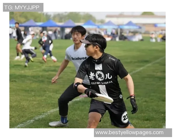 北京飞盘队耐力训练与比赛表现的深度分析与探讨