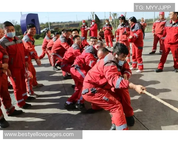 西安滑板队默契配合探秘:团队精神与技巧的完美结合